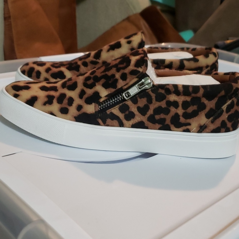 Leopard print sneakers